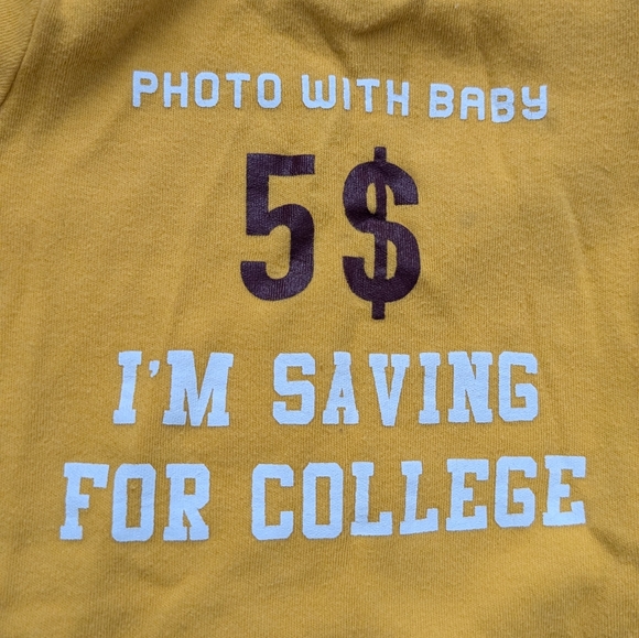 Bundle of 4 onesies - Picture 2 of 9